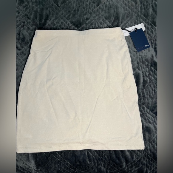 Wilfred Free - Finley mini skirt - NWT size XS - Picture 2 of 3